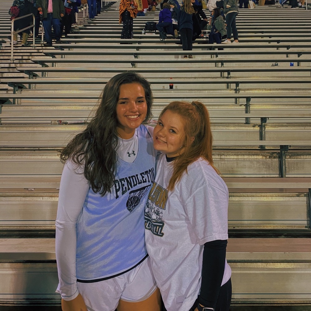 Meet your Posher, Abi